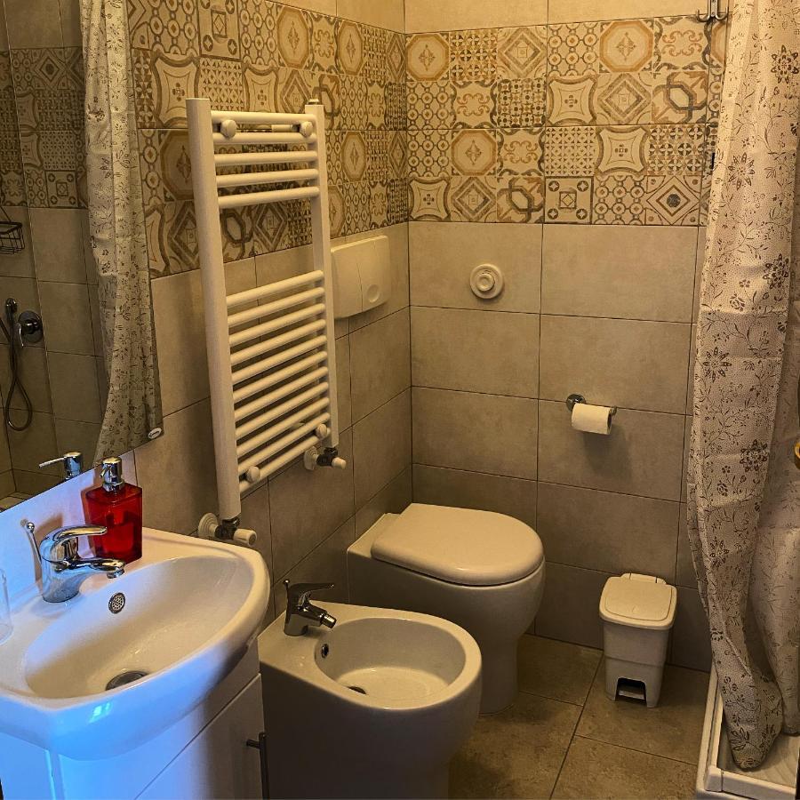B&B Ai Glicini - Castelli Romani Маріно Екстер'єр фото